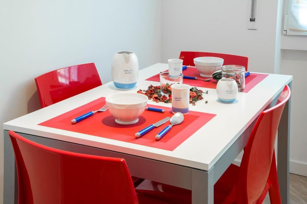 B&B Gocciadoro 26 Nuovo, Climatizzato, Zona Ospedale, Posto Auto Trento Dış mekan fotoğraf